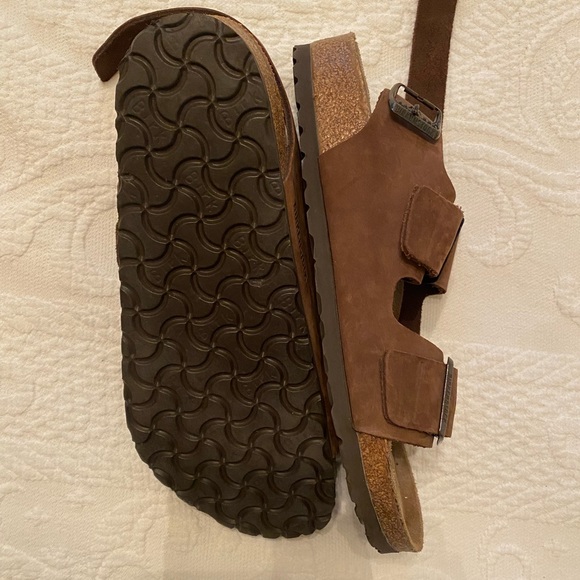 Size: 40 (aka 9.5) sandal, natural cork footbed, leather straps - Picture 1 of 7